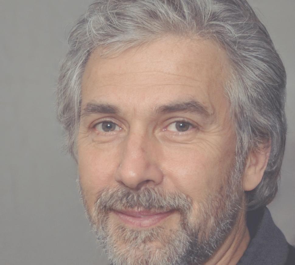 Miguel Torres, CEO de LogiFlow